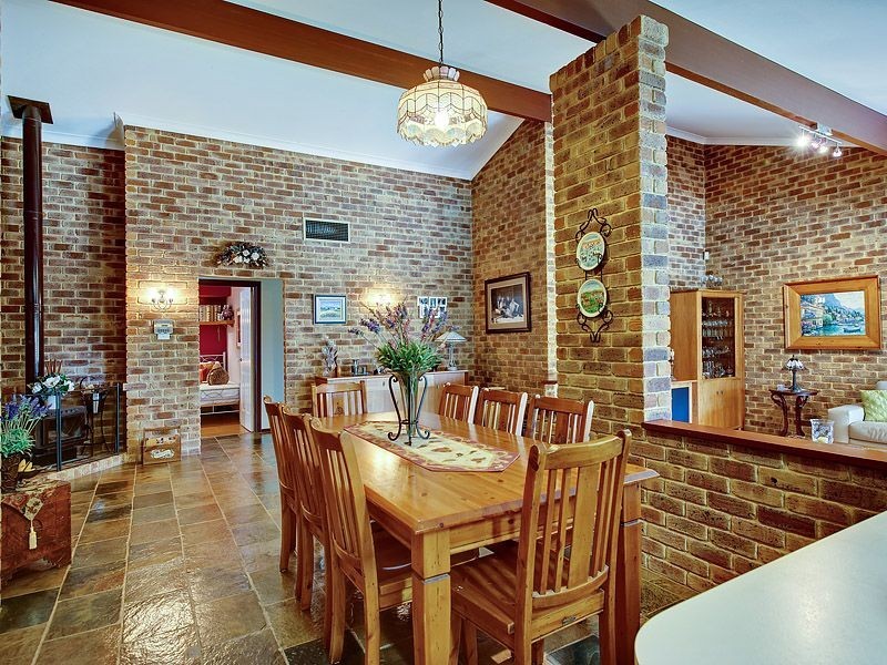 9 Mellor Court, Leeming WA 6149