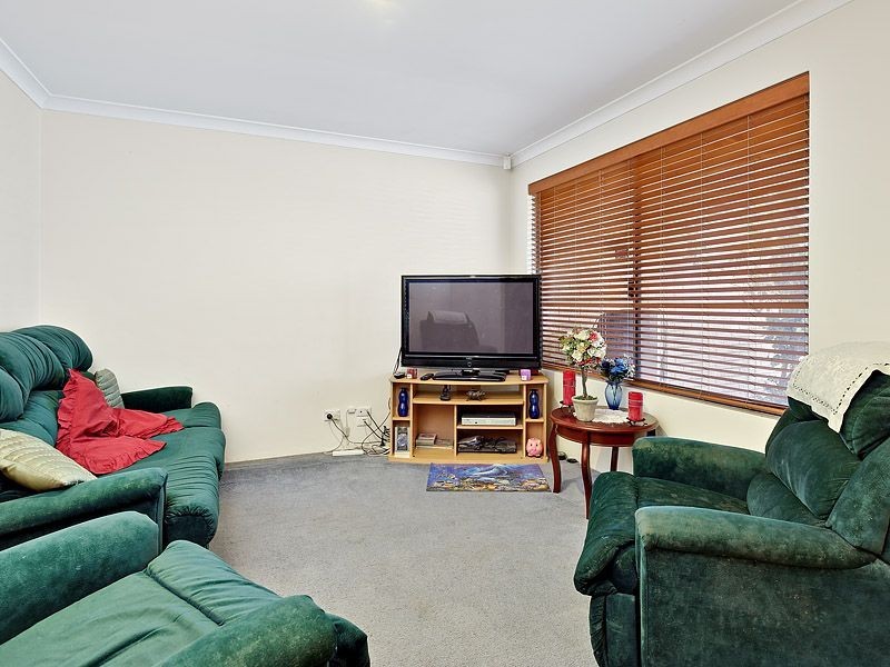25 Champion Drive, Bertram WA 6167