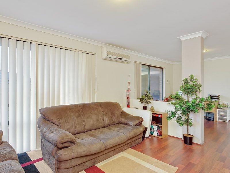 25 Champion Drive, Bertram WA 6167
