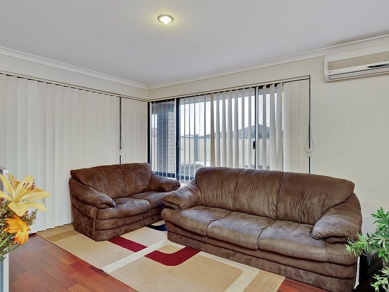 25 Champion Drive, Bertram WA 6167