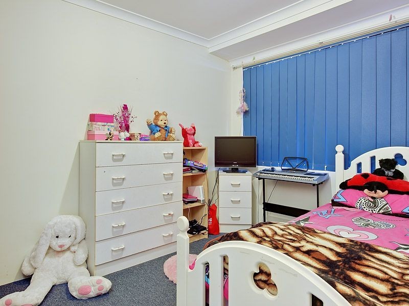 25 Champion Drive, Bertram WA 6167