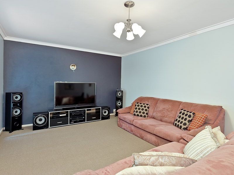 15 Gowther Street, Leeming WA 6149