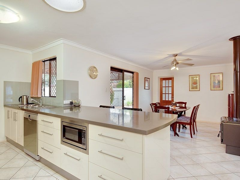 15 Gowther Street, Leeming WA 6149
