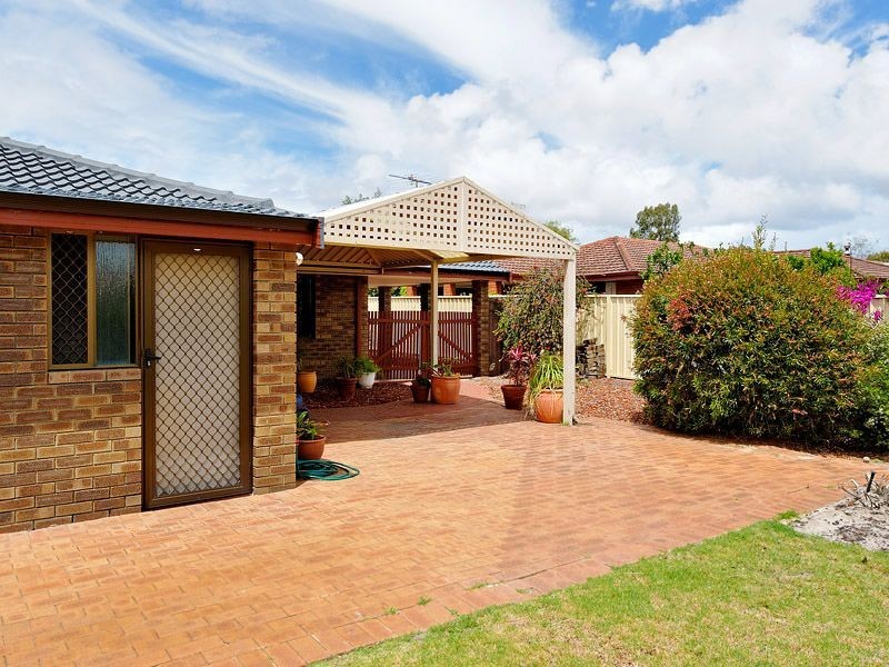 15 Gowther Street, Leeming WA 6149