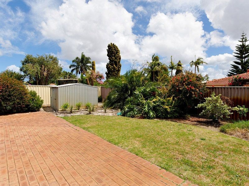 15 Gowther Street, Leeming WA 6149