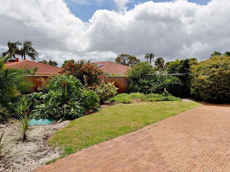 15 Gowther Street, Leeming WA 6149