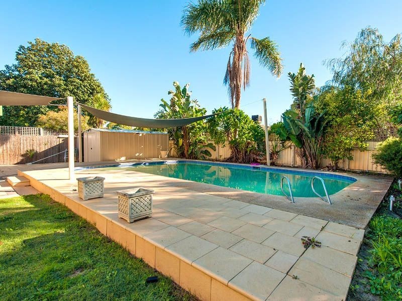 37 Windich Road, Bull Creek WA 6149
