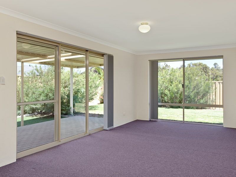 43 Pomera Drive, Darling Downs WA 6122