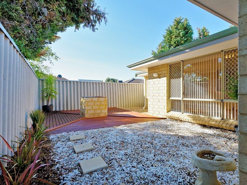 18A Noreatt Place, Leeming WA 6149