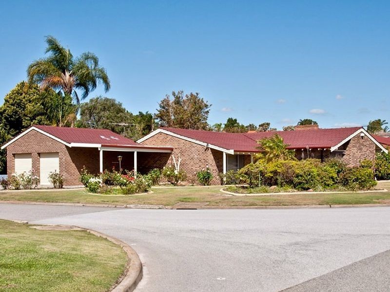 5 Amphion Place, Leeming WA 6149