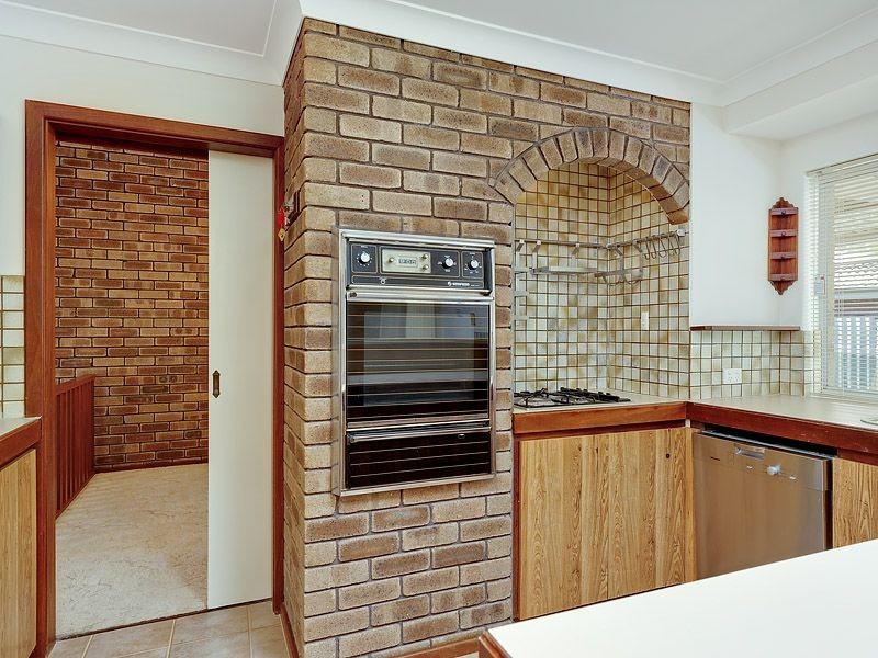 5 Amphion Place, Leeming WA 6149