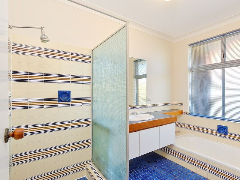 5 Amphion Place, Leeming WA 6149