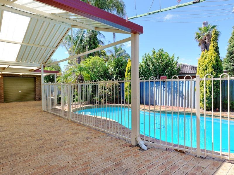 5 Amphion Place, Leeming WA 6149