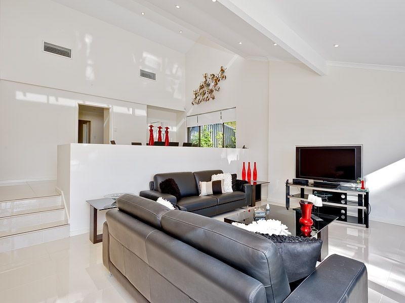 12 Apex Close, Leeming WA 6149