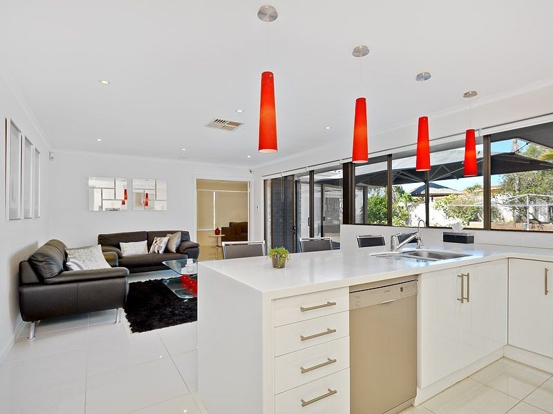 12 Apex Close, Leeming WA 6149