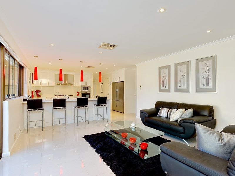 12 Apex Close, Leeming WA 6149