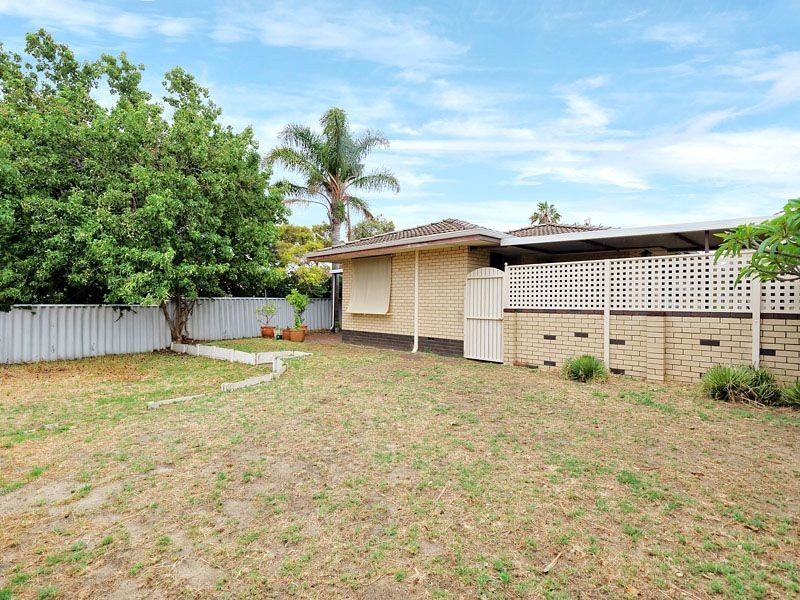 2/58 Joiner Street, Melville WA 6156