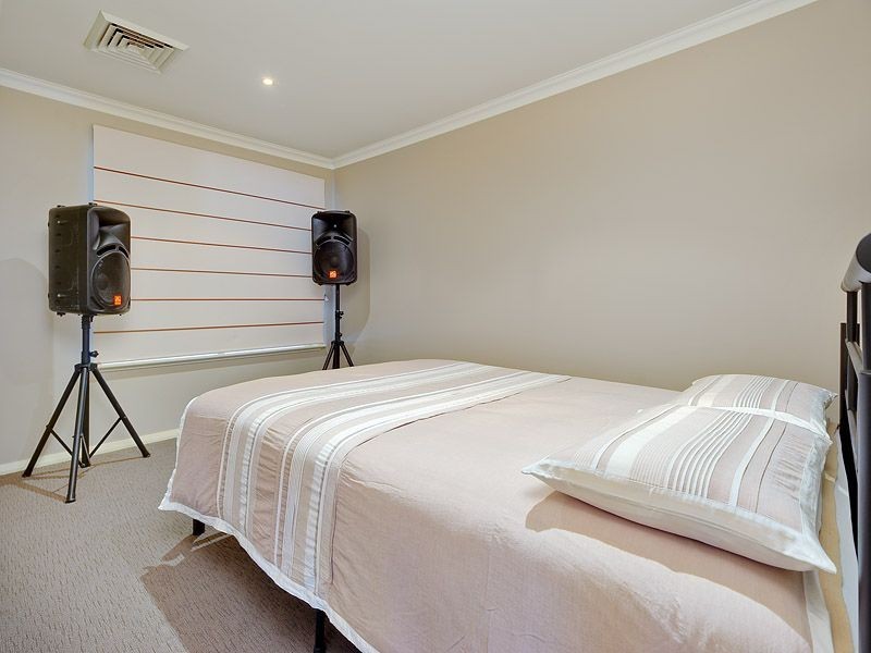 19 Noalimba Crescent, Bateman WA 6150