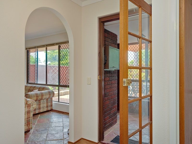 1 Gracechurch Crescent, Leeming WA 6149