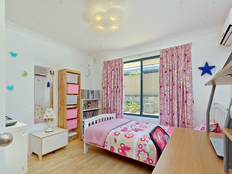 26 Annois Road, Bibra Lake WA 6163