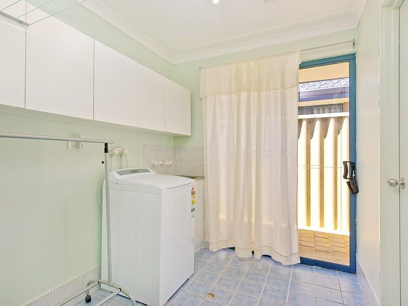 26 Annois Road, Bibra Lake WA 6163