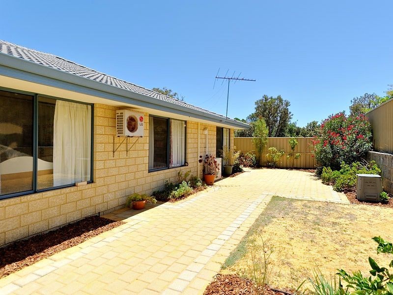 26 Annois Road, Bibra Lake WA 6163