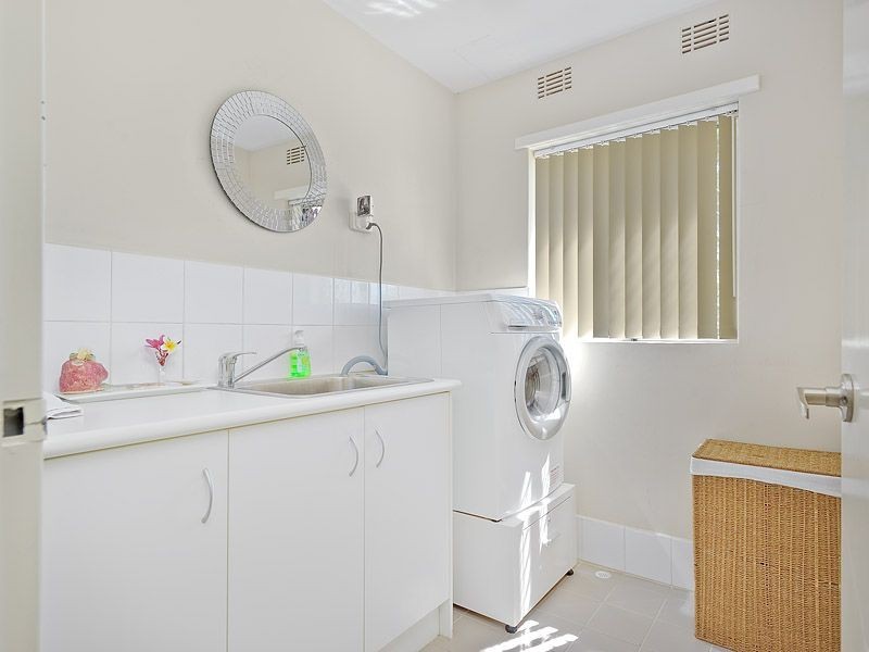 18 Watterton  Place, Hamilton Hill WA 6163