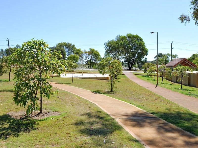 18 Watterton  Place, Hamilton Hill WA 6163