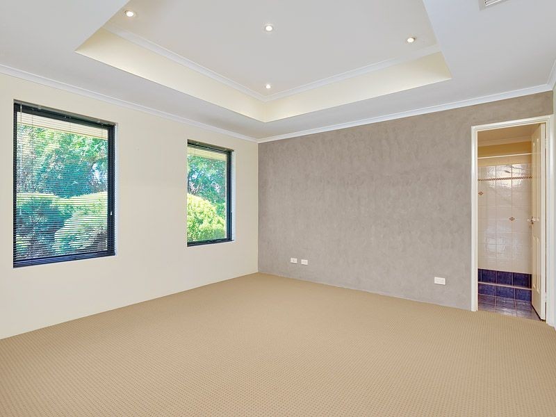 5B Mackaya Court, South Lake WA 6164