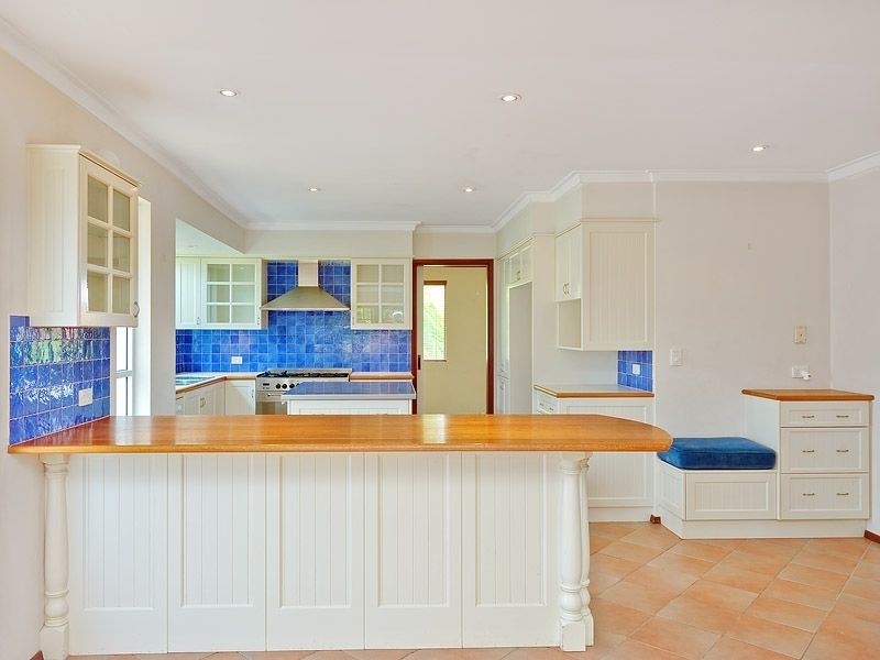 17 Stoddart Way, Bateman WA 6150