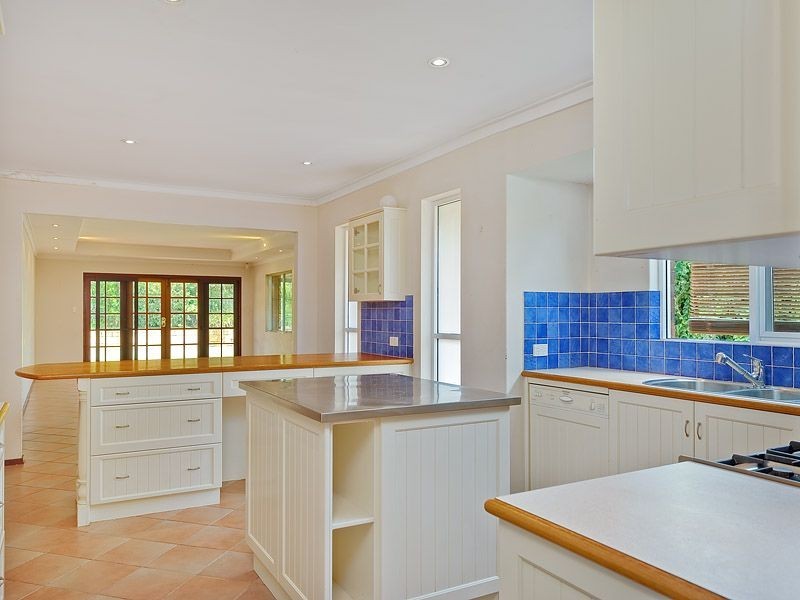 17 Stoddart Way, Bateman WA 6150