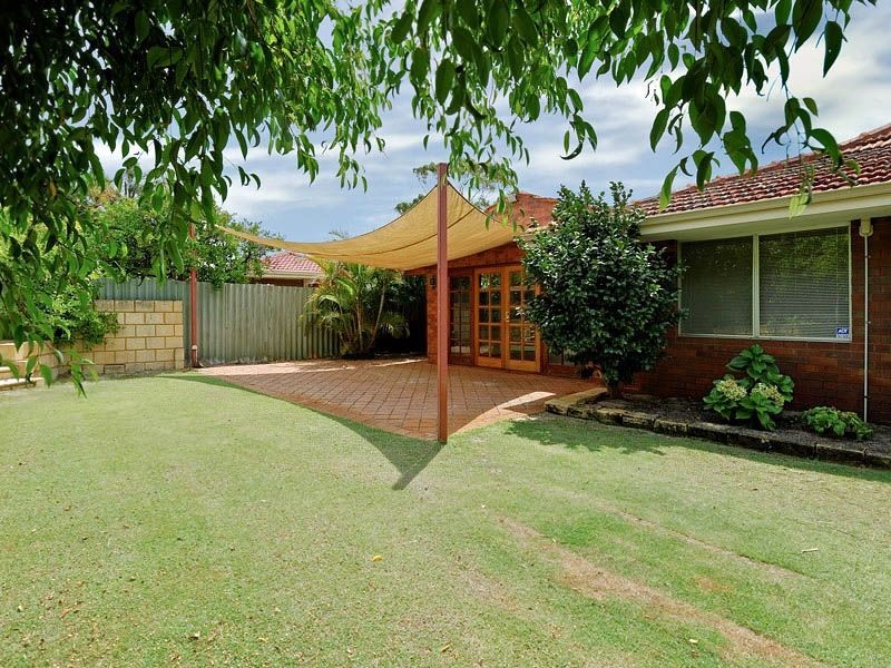 17 Stoddart Way, Bateman WA 6150