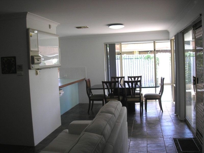 20 Brooke Gardens, Bateman WA 6150