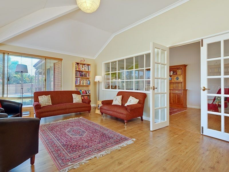 2 Haywood Trail, Leeming WA 6149