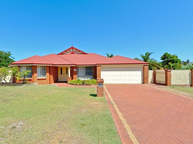 2 Haywood Trail, Leeming WA 6149