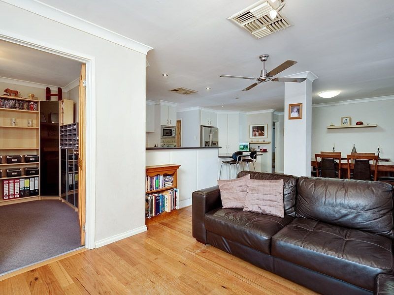 47 Colonial Drive, Bibra Lake WA 6163