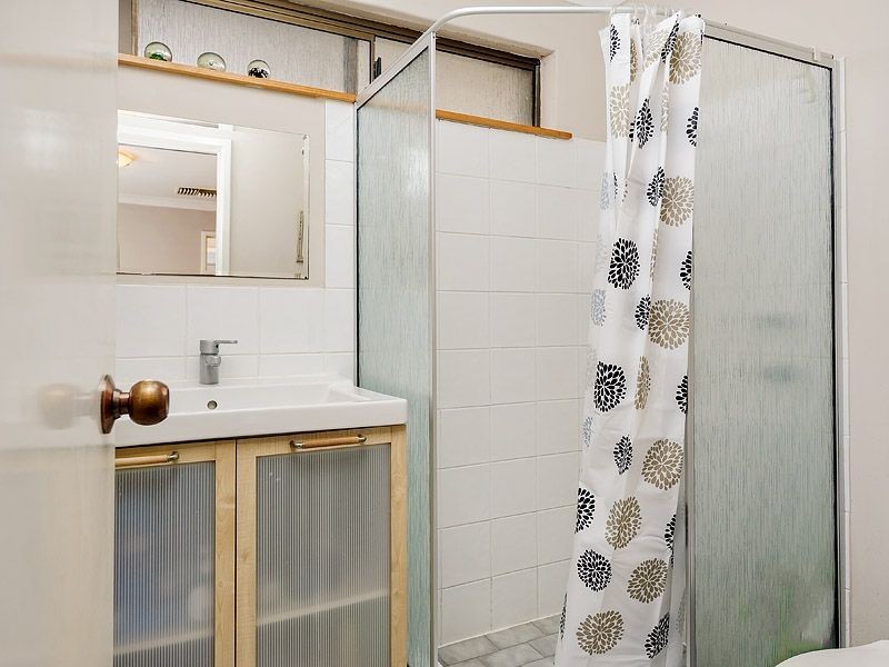 47 Colonial Drive, Bibra Lake WA 6163