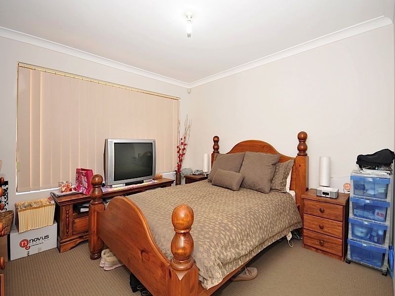 33 Burrendah Boulevarde, Willetton WA 6155