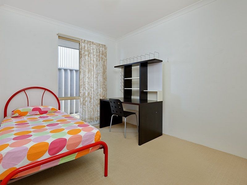 25 Green Croft Gardens, Leeming WA 6149