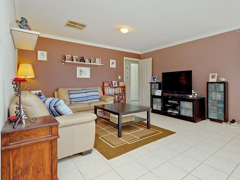 1 Fern Leaf Court, Leeming WA 6149