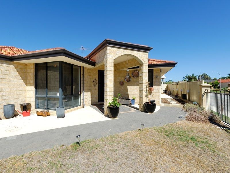1 Fern Leaf Court, Leeming WA 6149