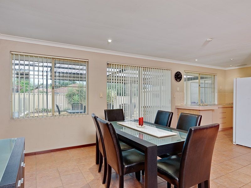 7 Hunnicutt Close, Yangebup WA 6164