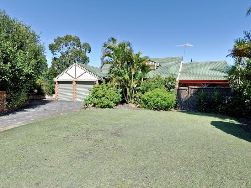 24 Waraker Way, Leeming WA 6149