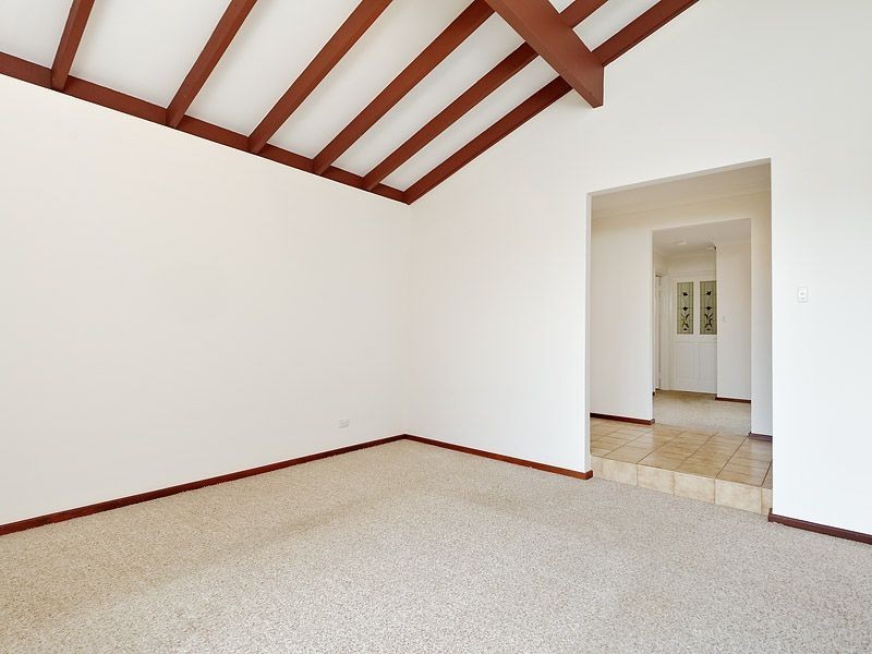 23A Gladstone Road, Leeming WA 6149