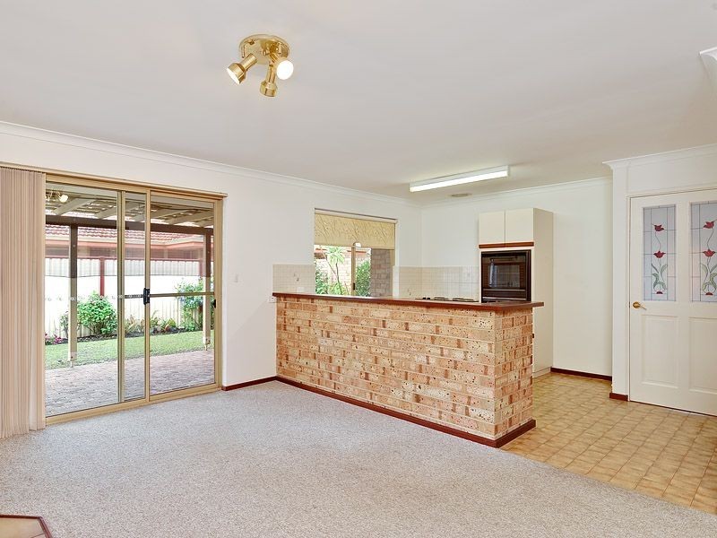 23A Gladstone Road, Leeming WA 6149