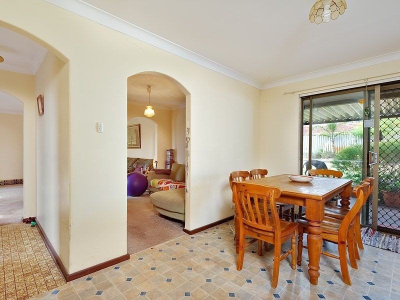 48 Gladstone Road, Leeming WA 6149