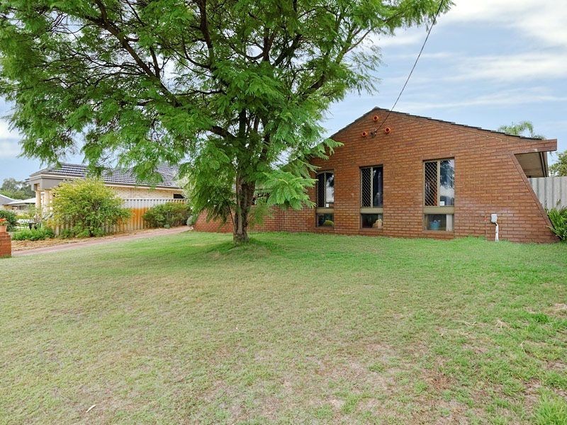 48 Gladstone Road, Leeming WA 6149