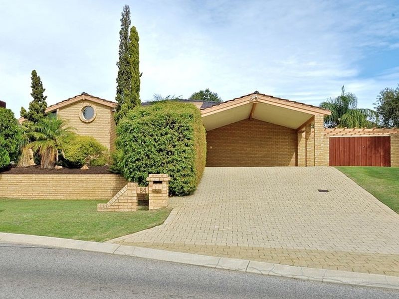 84 Casserly Drive, Leeming WA 6149
