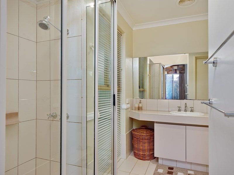 84 Casserly Drive, Leeming WA 6149