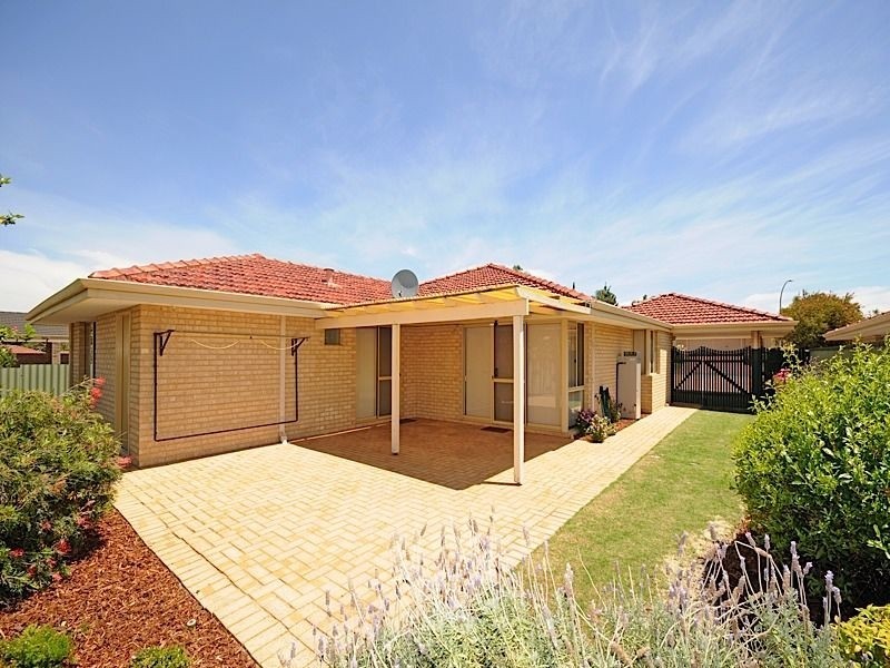 31 Ela Street, Leeming WA 6149